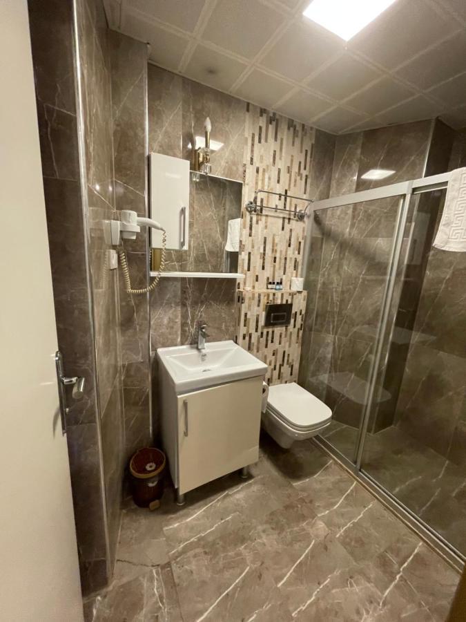 The Local Exclusive Bed & Breakfast Istanbul Exterior photo